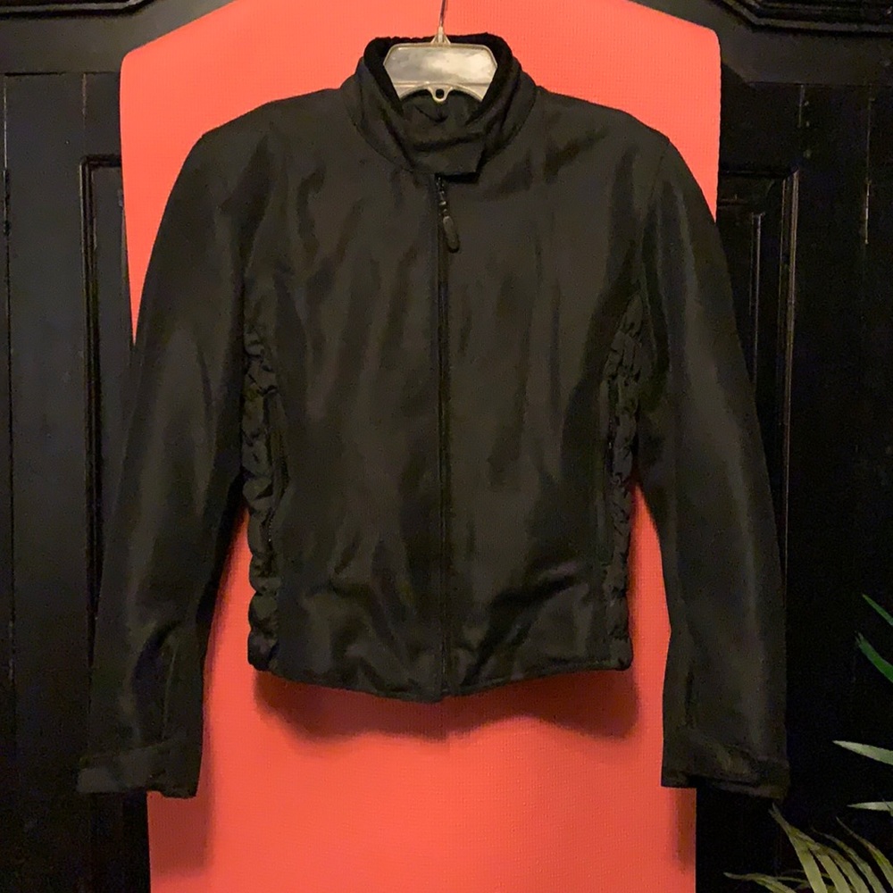 River Road black motorcycle jacket. Back, shoulder & elbow protection.